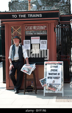 Edicola a Bewdley stazione sul Severn Valley Railway Foto Stock