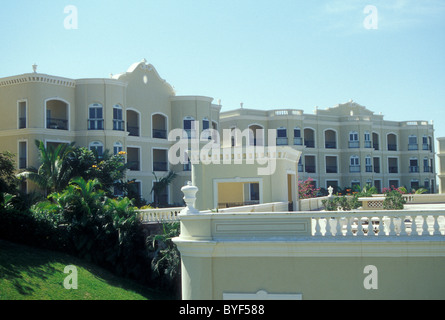 Camera complessi a Pueblo Bonito Emerald Bay resort in Nuevo Mazatlan, Sinaloa, Messico Foto Stock