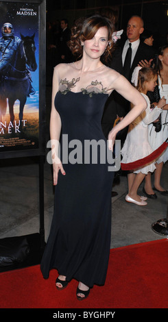 Kiersten Warren al Warner Bros Premiere di 'l'Astronauta agricoltore" tenutosi a Glossari Affini Dome - Gli arrivi di Hollywood, in California Foto Stock