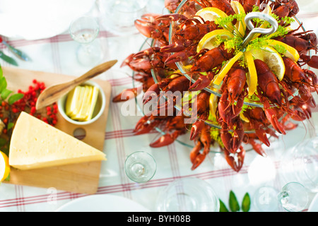 Pasto con astaci sul tavolo per esterno Foto Stock