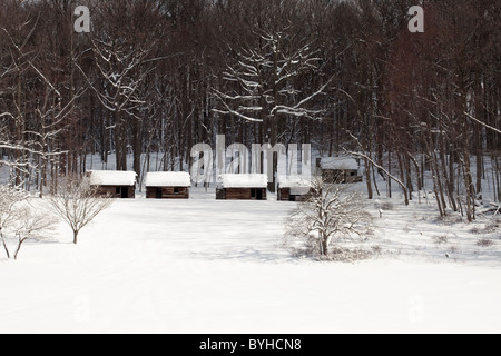 Soldato di capanne in inverno, Jockey cava, Morristown National Historical Park, New Jersey Foto Stock