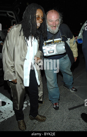 Whoopie Goldberg e Radioman sesta annuale Tribeca Film Festival - Vanity Fair Party tenuto presso la Corte suprema di casa nuova Foto Stock