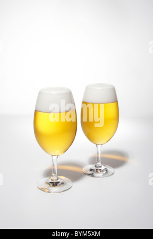 Due birre Foto Stock