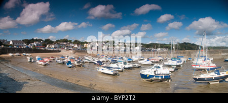 Una panoramica di immagini di Saundersfoot harbour nel Galles del Sud. Foto Stock