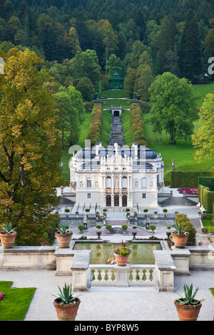 Giardini del Castello di Linderhof, Baviera, Germania Foto Stock