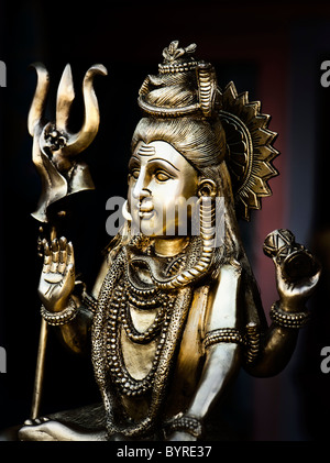 Signore Shiva, divinità indiane statua. India Foto Stock