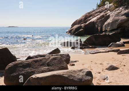 Spiaggia di sabbia a Parco Nazionale di Acadia vicino a Bar Harbor, Maine Foto Stock