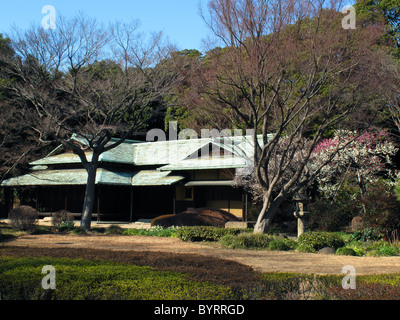 Suwano-chaya Tea House nel palazzo imperiale est giardini, Tokyo, Giappone. Foto Stock