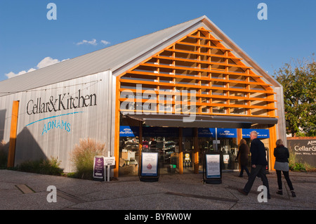 Il birrificio Adnams cantina e cucina shop store in Southwold , Suffolk , Inghilterra , Inghilterra , Regno Unito Foto Stock