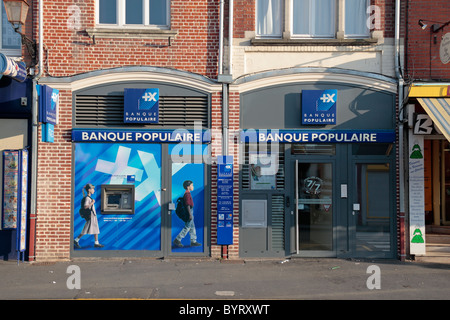 La Banque Populaire succursale in Bailleul, Francia. Foto Stock