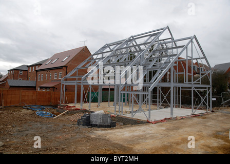 Struttura in metallo per un newbuild home nel Regno Unito. Foto Stock