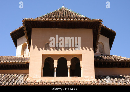 Design moresco nel palazzo dell'Alhambra di Granada Foto Stock