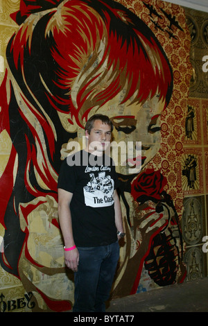 Shepard Fairey E pluribus Venom - un assolo di esposizione di Shepard Fairey è di nuovo le opere di New York City, Stati Uniti d'America - 21.06.07 Foto Stock