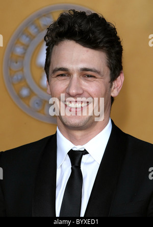 JAMES FRANCO 17TH Annuale SCREEN ACTOR GUILD AWARDS ARRIVI DOWNTOWN LOS ANGELES CALIFORNIA USA 30 Gennaio 2011 Foto Stock