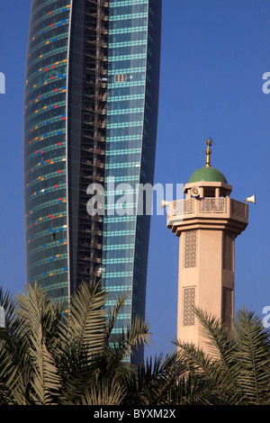 Il Kuwait Kuwait City, Regno Tower, moschea, minareto, Foto Stock