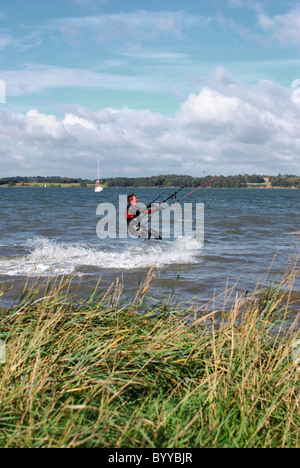 Sport estremo kitesurf a Bradfield Foto Stock