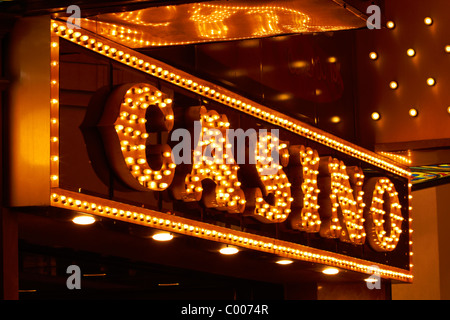 Las Vegas Casino entrata cartello - insegne al neon Foto Stock