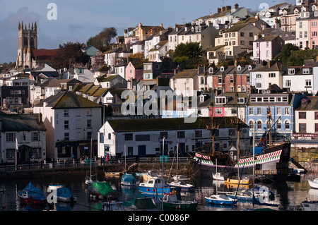 Mattina al porto di Brixham Foto Stock