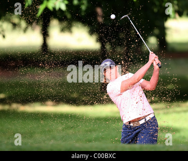 Katherine Hull del Queensland, Australia giocando nel primo round del ActewAgl Royal Canberra Ladies golf tournament Foto Stock