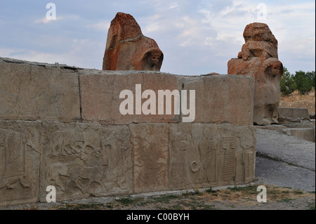 La ricostruzione della Sfinge parete gate orthostats, Alacahöyük, Turchia 101002 38570 Foto Stock