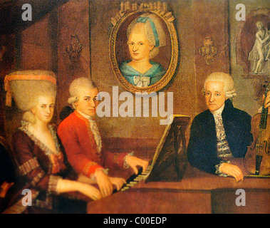 Leopold Mozart con i figli Wolfgang e Nannerl al pianoforte da Johann Nepomuk della Croce, 1780 Foto Stock