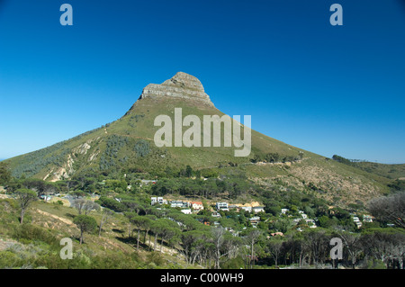 Sud Africa, Cape Town. Vista di testa di leone da Table Mountain. Foto Stock