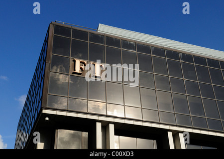 Dettaglio del Financial Times HQ Edificio, 1 Southwark Bridge, London, England, Regno Unito Foto Stock