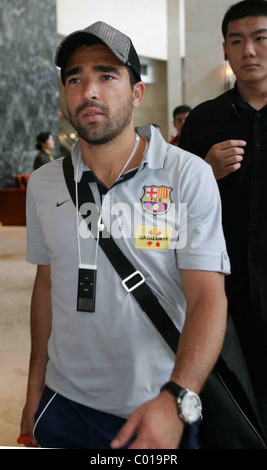 Anderson Luis de Souza aka ' Deco', Barcelona Football Club centrocampista, arriva al Westin Hotel di Pechino come il Barcellona Foto Stock