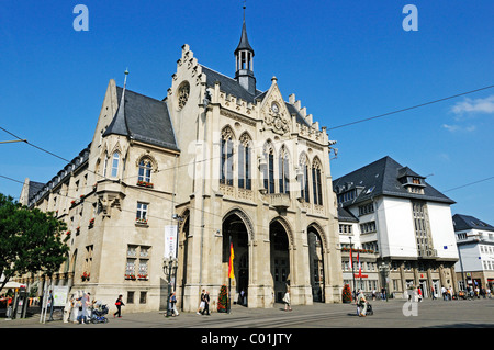 Erfurt city hall costruito nel revival gotico o stile neogotico, Fischmarkt mercato del pesce, Erfurt, Turingia, Germania, Europa Foto Stock