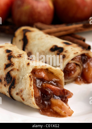 Vegetariano pancake apple una porzione individuale Foto Stock