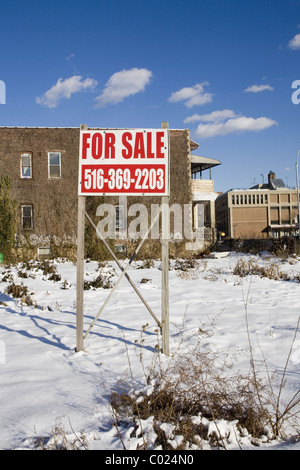 Vuoto proprietà in vendita a Brooklyn, New York. Foto Stock