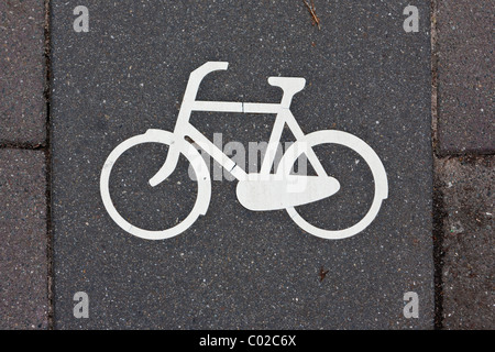 Segno di una pista ciclabile, Amsterdam, Olanda, Paesi Bassi, Europa Foto Stock