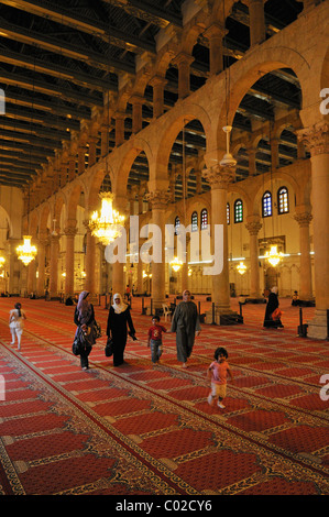 Interno della moschea degli omayyä a Damasco, Sito Patrimonio Mondiale dell'Unesco, Siria, Medio Oriente e Asia Orientale Foto Stock