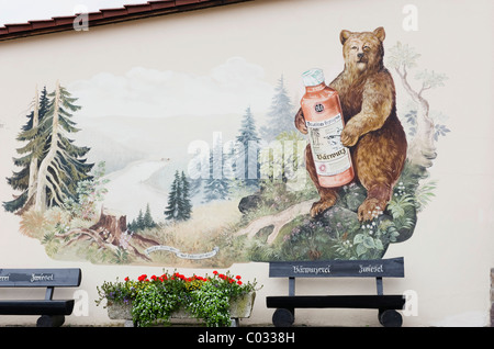 Murale, Baerwurz, liquore alle erbe, Zwiesel, Parco Nazionale della Foresta Bavarese, Bassa Baviera, Germania, Europa Foto Stock