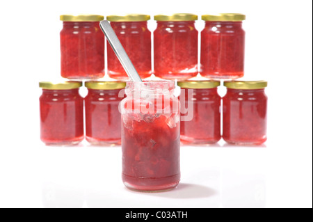Marmellate fatte in casa in vasetti di vetro Foto Stock