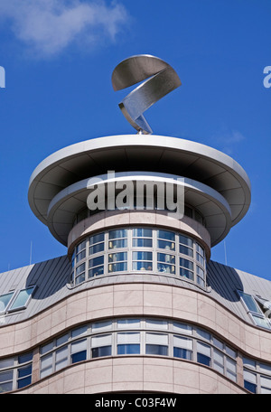 Logo della Berliner Volksbank banca su un edificio sul viale Kurfuerstendamm, Berlino, Germania, Europa Foto Stock