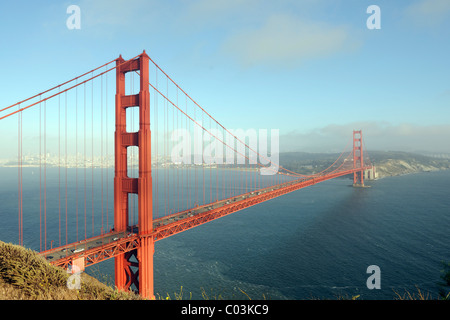 Golden Gate Bridge al tramonto, San Francisco, California, USA, America del Nord Foto Stock