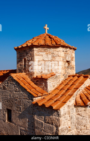 La chiesa bizantina se Taxiarches (Arcangeli) costruito sul Sancturay di Zeus Hellanios, Egina, greco ISOLE DELL'ARGOSARONICO Foto Stock