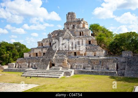 Edificio de los cinco pisos o i cinque piani Edzna, Campeche, Messico Foto Stock