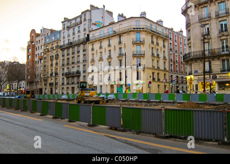 Parigi, Francia, vista panoramica della costruzione della funivia T3, Boulevard Soult, barriera di Parigi Foto Stock