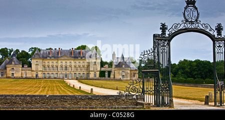 Chateau de Montgeoffroy, maniero del XVIII secolo, dall'architetto Jean-Benoit-Vincent Barre, vicino ad Angers, Francia Foto Stock