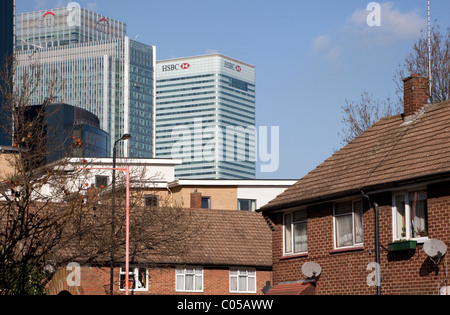 Canary Wharf skyline visto da Crossharbor, Isle of Dogs, Londra Foto Stock