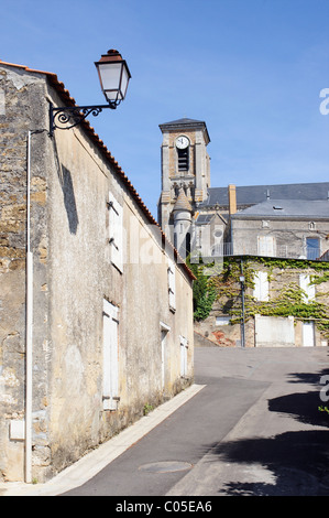 La chiesa a Talmont St Hilaire in Vandea Francia Foto Stock