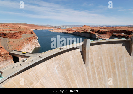 Glen Canyon Dam, Lake Powell serbatoio, Arizona, Stati Uniti d'America Foto Stock