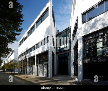 Deutsche Welle, l'emittente internazionale tedesca, nel Schuermann-Bau edificio per uffici, Bonn, Renania Foto Stock