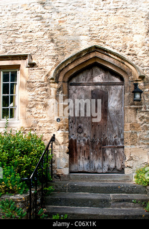 Porta in Burford; Tor Foto Stock