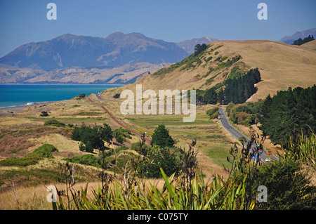 Autostrada statale 1, Kaikoura Coast, Kaikoura, regione di Canterbury, Isola del Sud, Nuova Zelanda Foto Stock