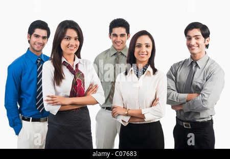Ritratto di dirigenti aziendali in posa Foto Stock