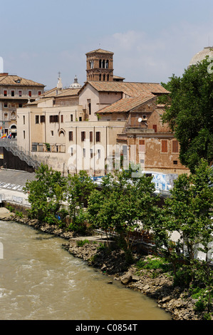 Isola Tiberina, Isola Tiberina, chiesa di San Bartolomeo all'Isola, Roma, Italia, Europa Foto Stock