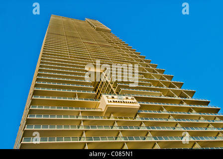 Tempo Miami, un Rock Resort hotel di lusso con il quattordicesimo piano piano piscina che si affaccia sulla Baia di Biscayne a Miami, Florida, Stati Uniti d'America Foto Stock